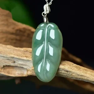 Natural Jade Leaf Pendant for Women, Gold Branches, Jade Leaves, Jade Pendant, Big Business, Tree Leaves, Jade Necklace, Handmad